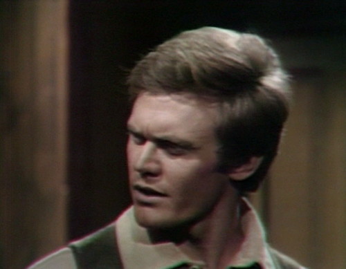 421 dark shadows what peter