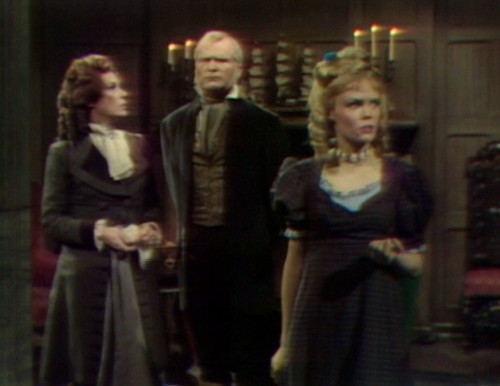 423 dark shadows twist suki forbes
