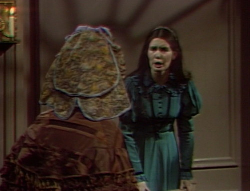 427 dark shadows smoke vicki