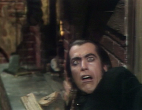 438 dark shadows scared trask