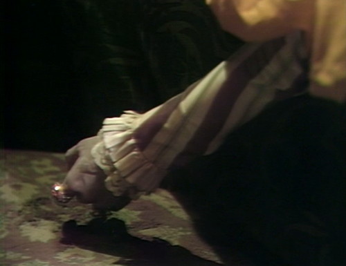 441 dark shadows arm maude