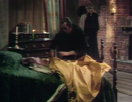441 dark shadows farce trask
