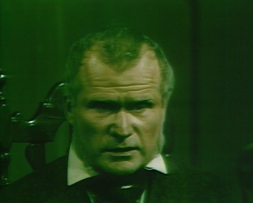 452 dark shadows green joshua