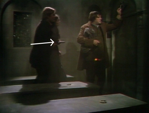 453 dark shadows mausoleum peter ben