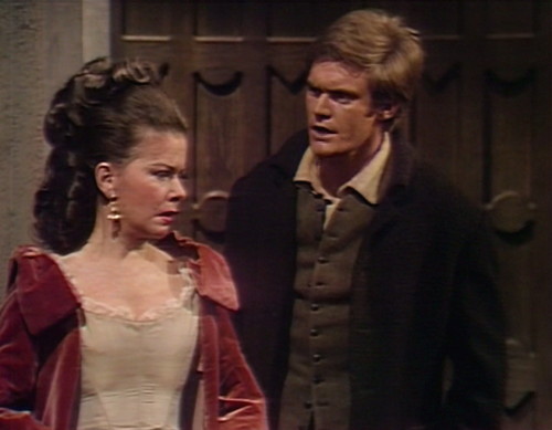 455 dark shadows offer naomi peter