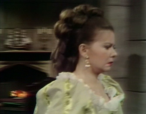 457 dark shadows clumsy naomi