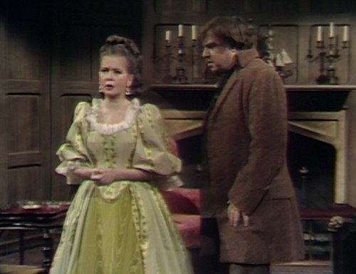 457 dark shadows down naomi be