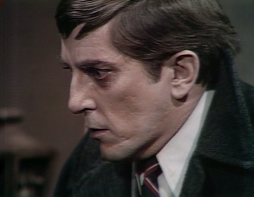 463 dark shadows stunned barnabas