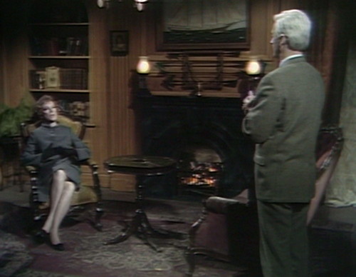 469 dark shadows couch julia lang