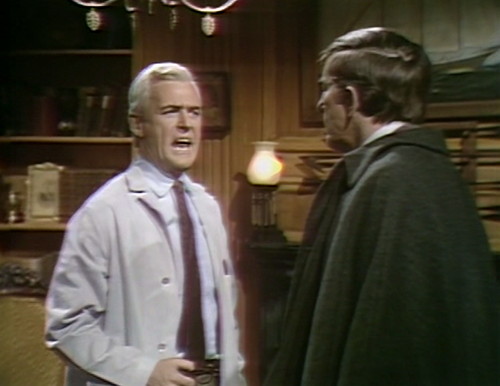 470 dark shadows yelling lang barnabas