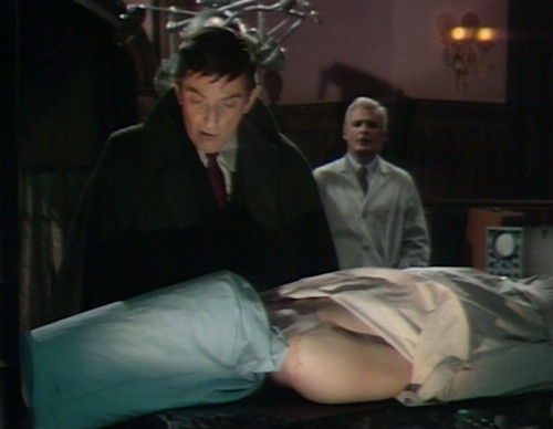476 dark shadows face barnabas lang