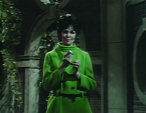 477 dark shadows green cassandra