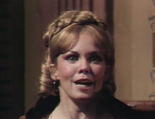 477 dark shadows wth angelique