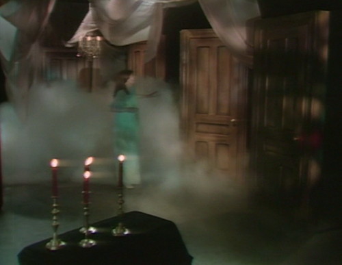 478 dark shadows candles maggie