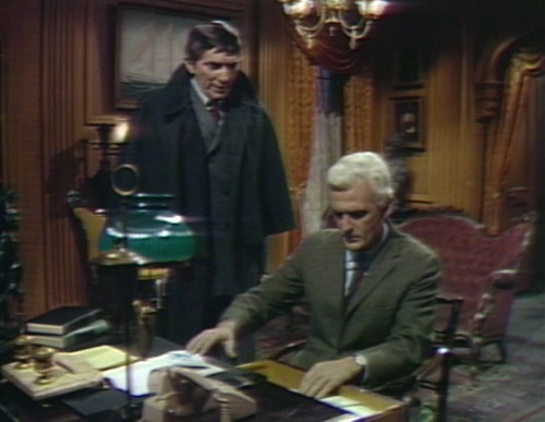 482 dark shadows desk barnabas lang