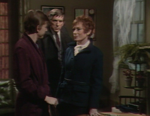 483 dark shadows retcon willie julia