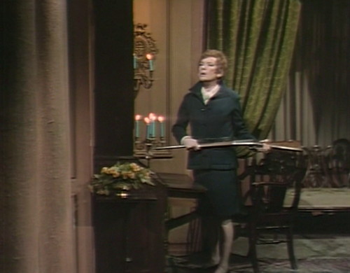 484 dark shadows need julia