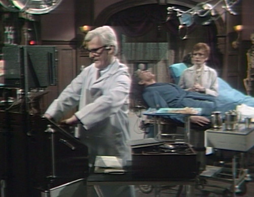 485 dark shadows impossible lang