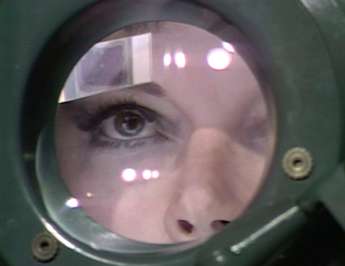 490 dark shadows lens julia