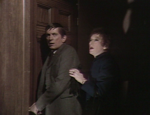 492 dark shadows plan barnabas julia