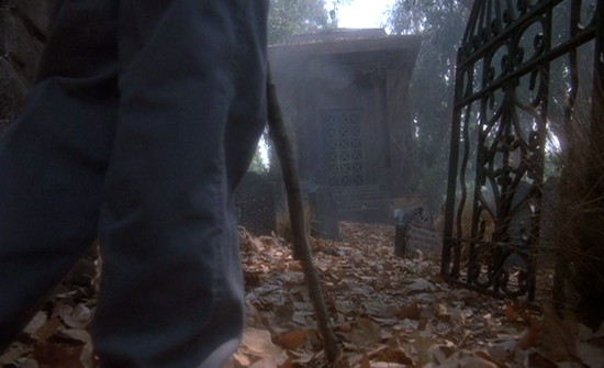 1991 dark shadows david mausoleum