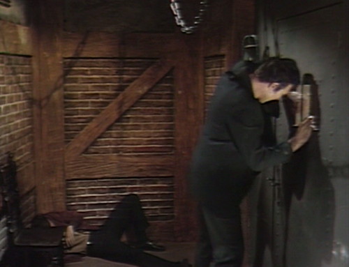 493 dark shadows flees adam