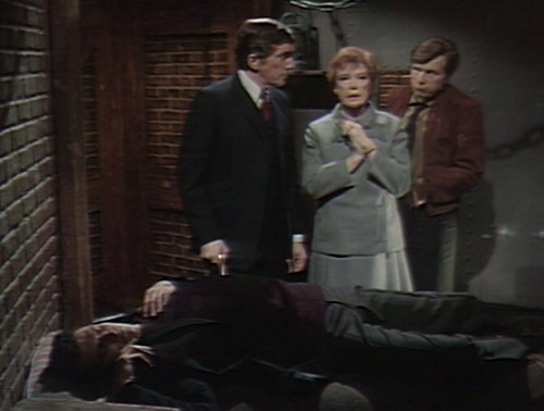 493 dark shadows teleprompter julia