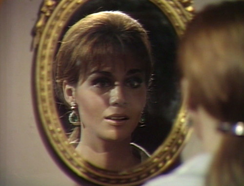 494 dark shadows maggie mirror