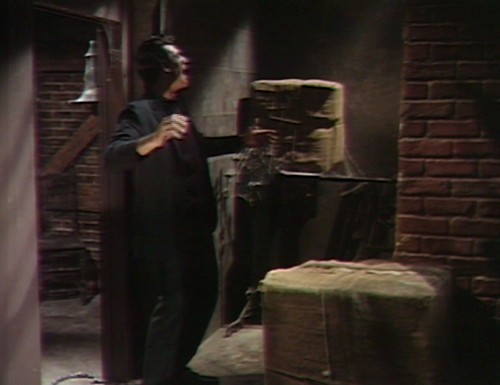 495 dark shadows adam free