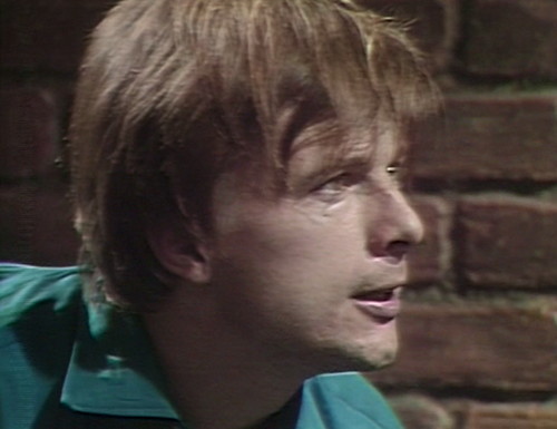 500 dark shadows willie stole