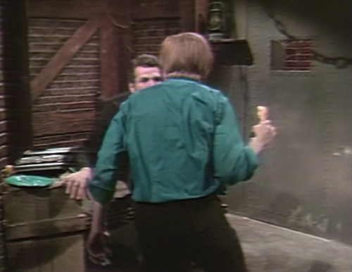 500 dark shadows willie strut