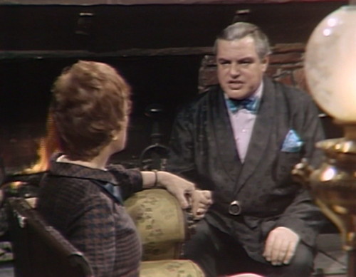 510 dark shadows julia stokes table