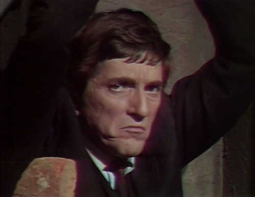 512 dark shadows frid face