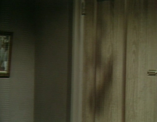 513 dark shadows boom mic shadow