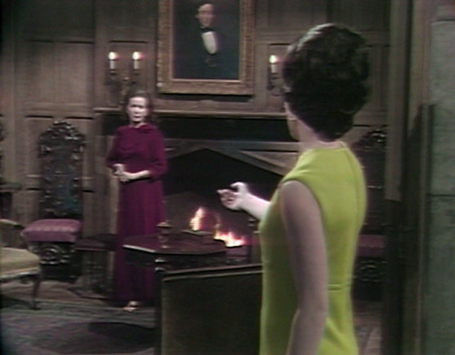 517 dark shadows cassandra brand