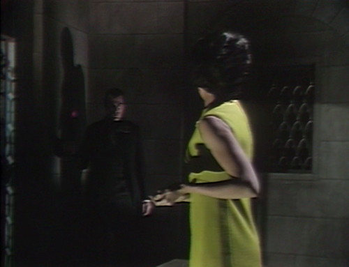 517 dark shadows trask cassandra witch