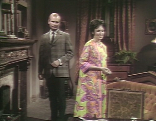 519 dark shadows roger cassandra bridge