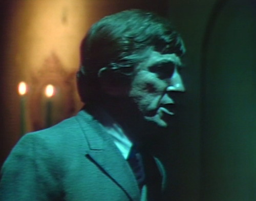 535 dark shadows barnabas defiant