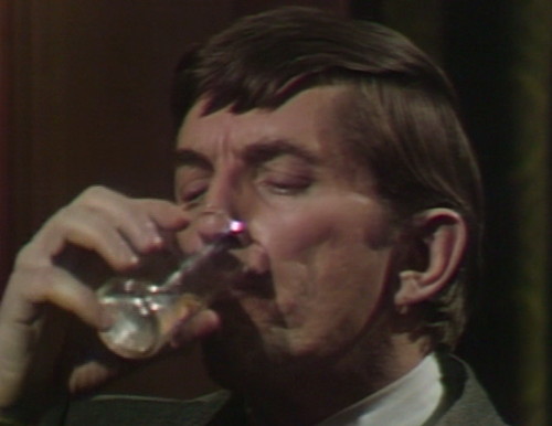 535 dark shadows barnabas water