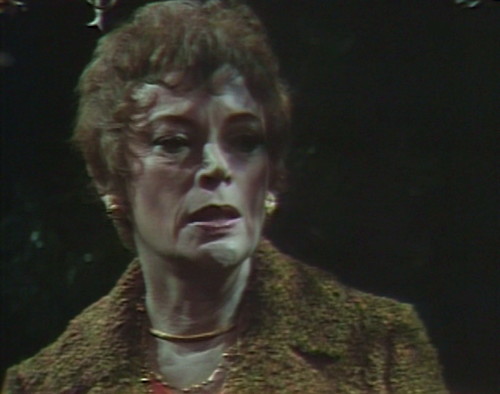 537 dark shadows julia black