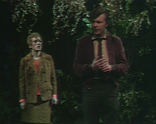 537 dark shadows julia willie reason