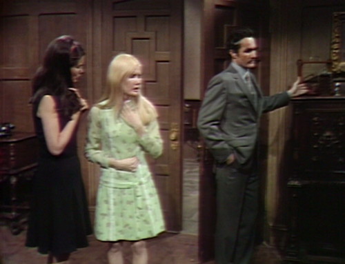 539 dark shadows carolyn reliable