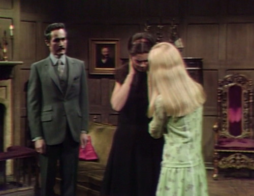 539 dark shadows vicki carolyn camera