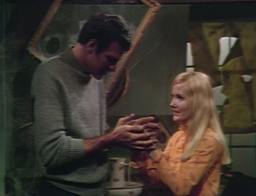 542 dark shadows adam carolyn grain