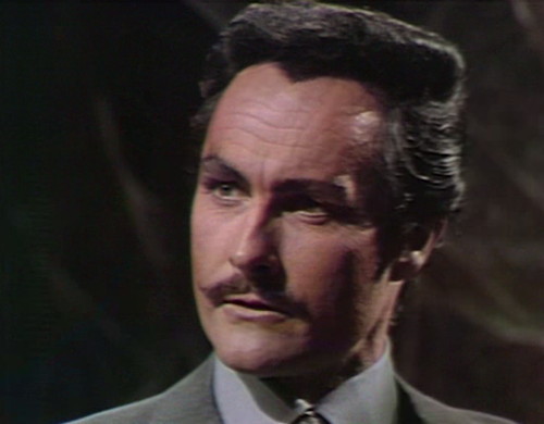 545 dark shadows nicholas strong