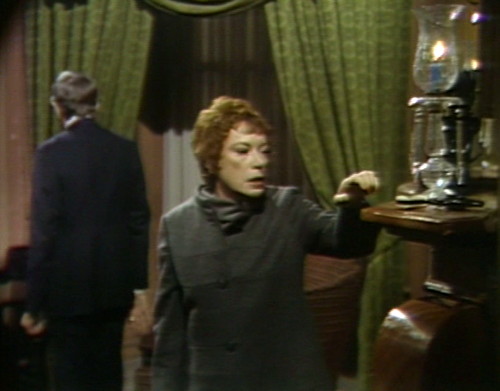 547 dark shadows julia handgun