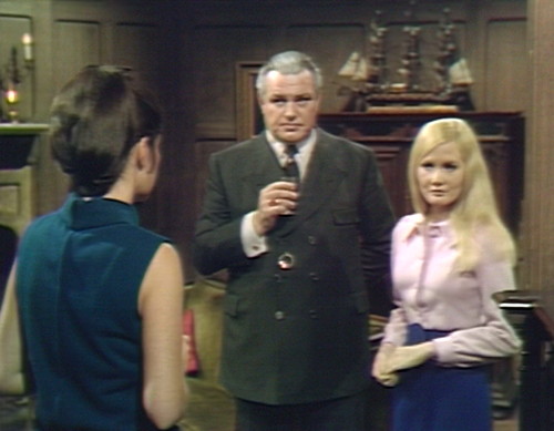 550 dark shadows time carolyn