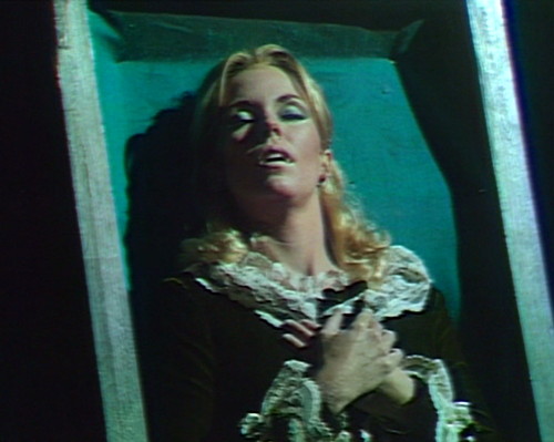 555 dark shadows angelique vampire