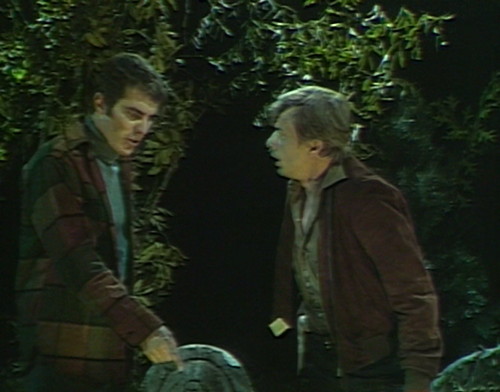 562 dark shadows joe willie grave