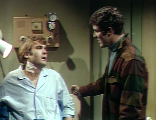 563 dark shadows tom joe visit